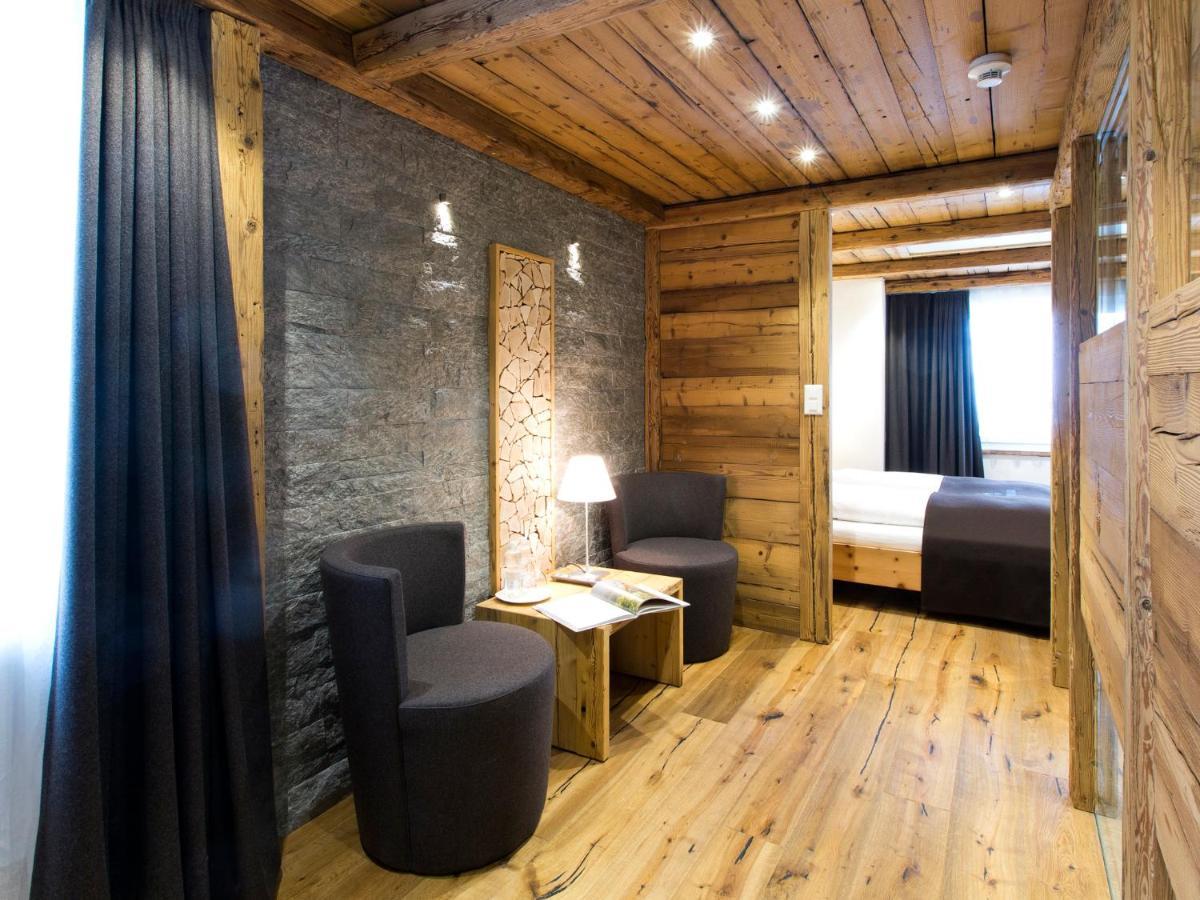 Hotel Crusch Alba ルェルネツ エクステリア 写真