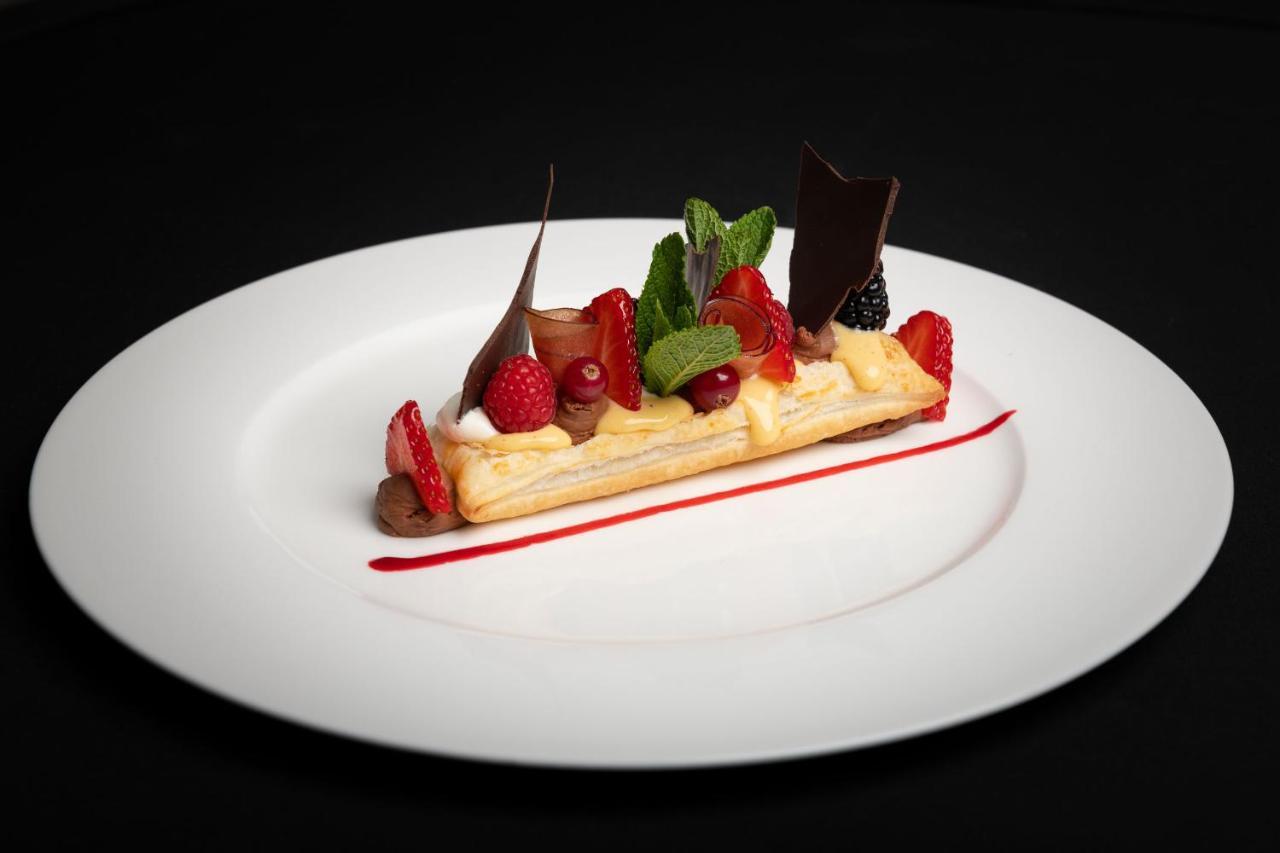 Hotel Crusch Alba ルェルネツ エクステリア 写真