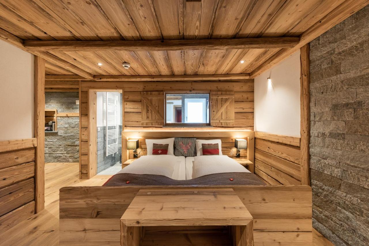 Hotel Crusch Alba ルェルネツ エクステリア 写真