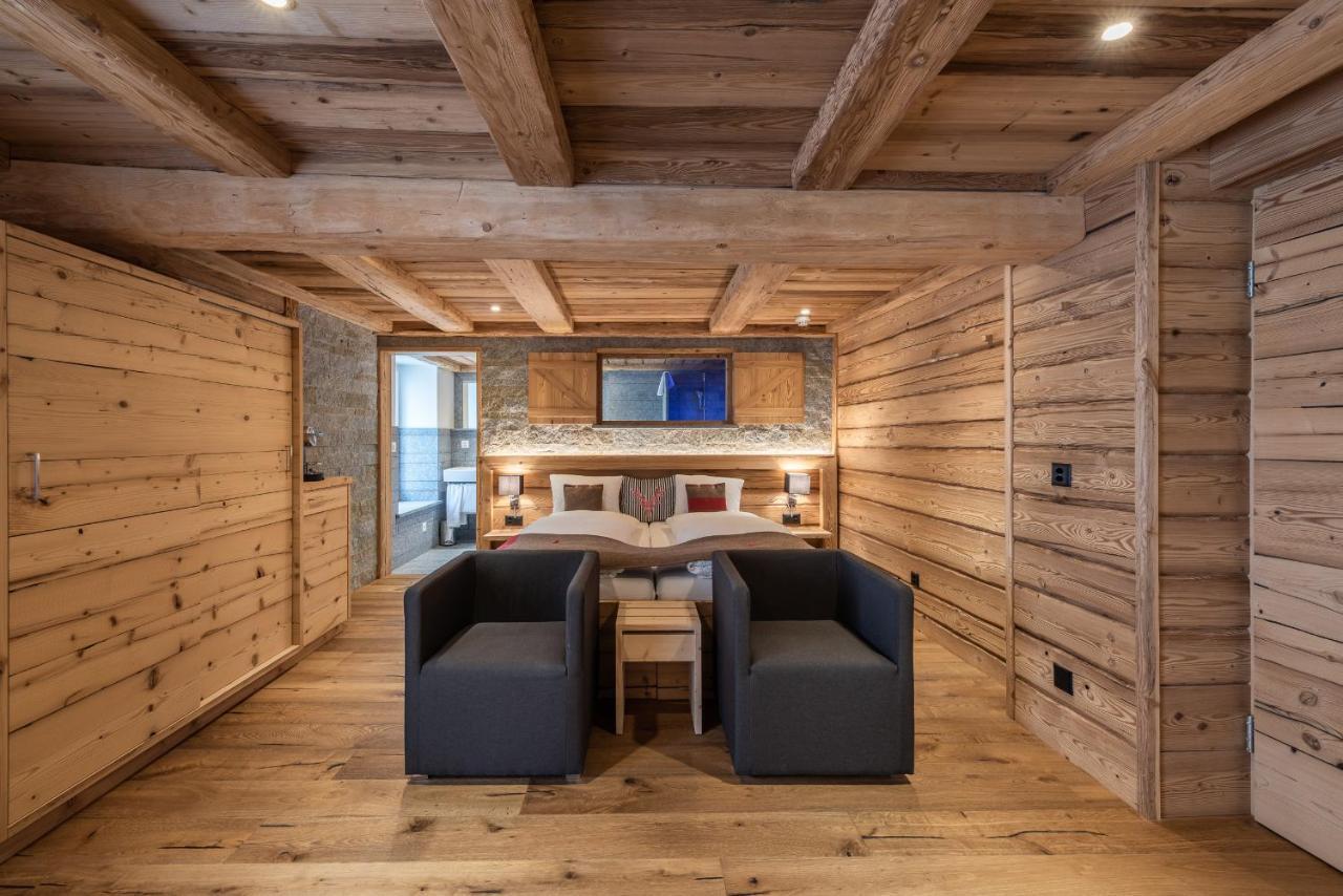 Hotel Crusch Alba ルェルネツ エクステリア 写真