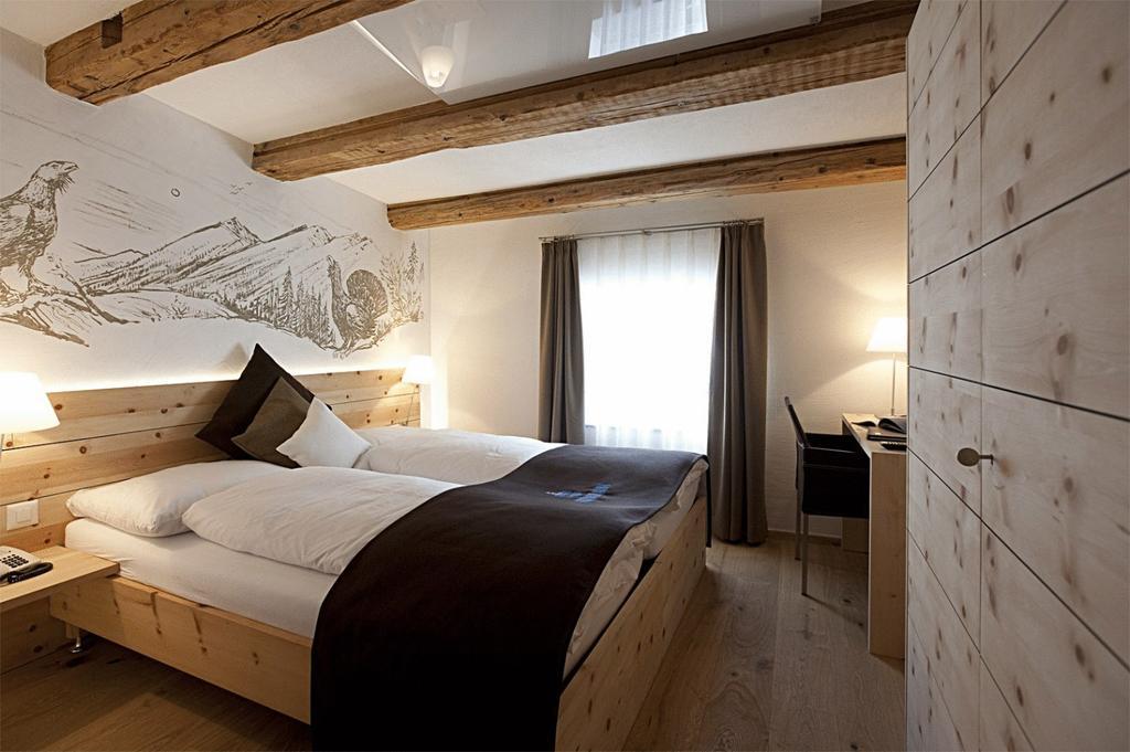 Hotel Crusch Alba ルェルネツ エクステリア 写真