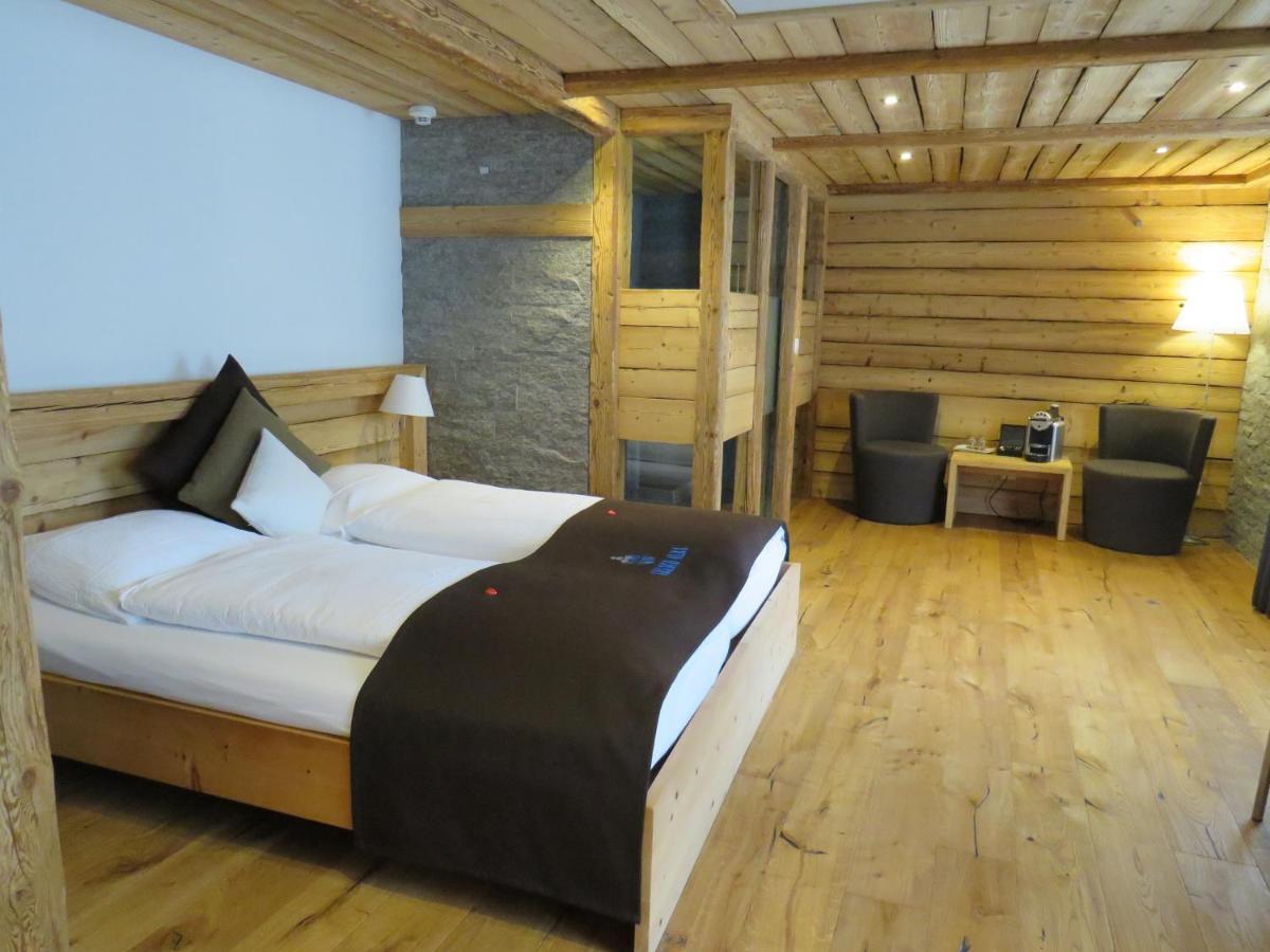Hotel Crusch Alba ルェルネツ エクステリア 写真